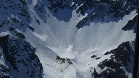 снежная лавина