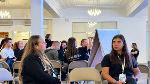 мурманск молодежь занятость