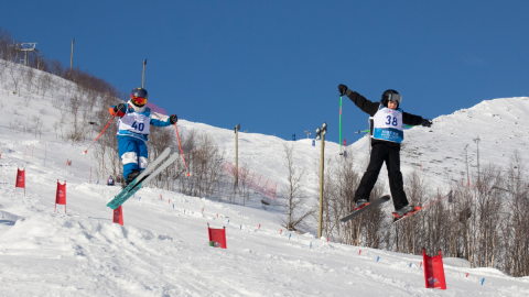 Лучших определяли в одиночной и парной дисциплинах