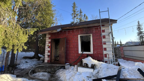 Здание после пожара