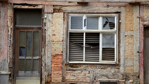 аварийный дом