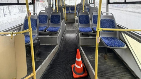 салон пассажирского автобуса