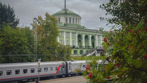 Железнодорожный вокзал Мурманска