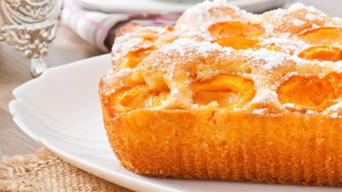 пирог с абрикосами