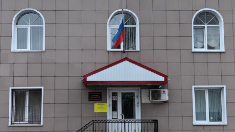 Суд в Полярном