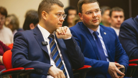 Лебедев и Сердечкин