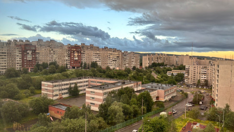 Вид на грозовой Мурманск