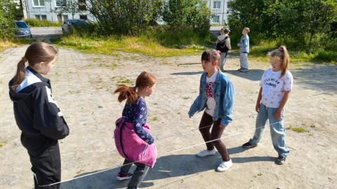 игра в резиночки