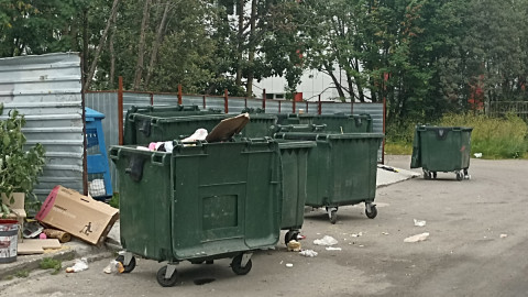 Контейнерная площадка в Мурманске