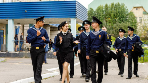 курсанты МАУ