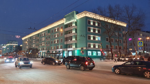 Вид на Капитанский дом в  Мурманске