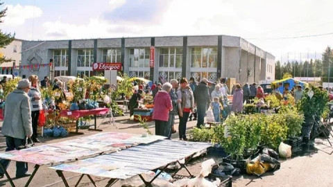 Ярмарка в городе