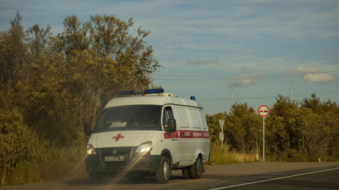 скорая едет на вызов