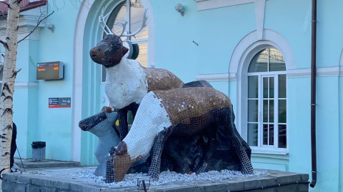 Памятник оленям в Оленегорске